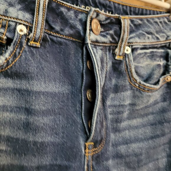 American Eagle Jeans 2 R Tomgirl Mid Rise Button Fly Ripped Medium Dark Wash - Picture 4 of 12